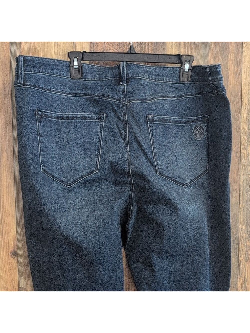 Laurie Felt LA BFF Denim Boot Cut Plus Size Jeans 22WT            C111